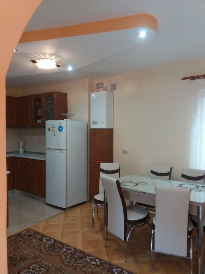 Olimpia Apartments Alba Iulia Bagian luar foto