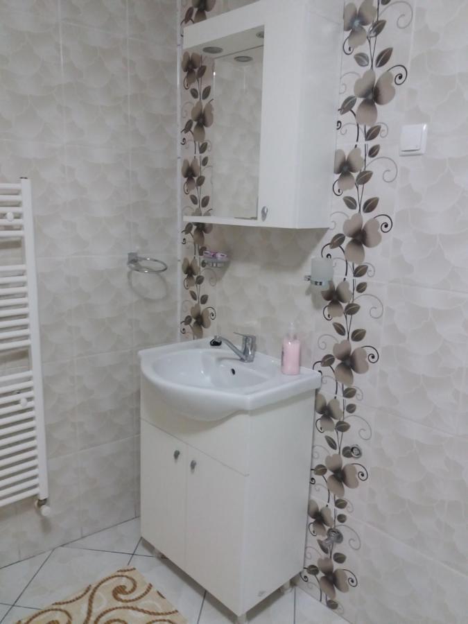 Olimpia Apartments Alba Iulia Bagian luar foto